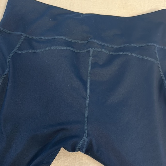 Active leggings with pockets - Picture 5 of 6